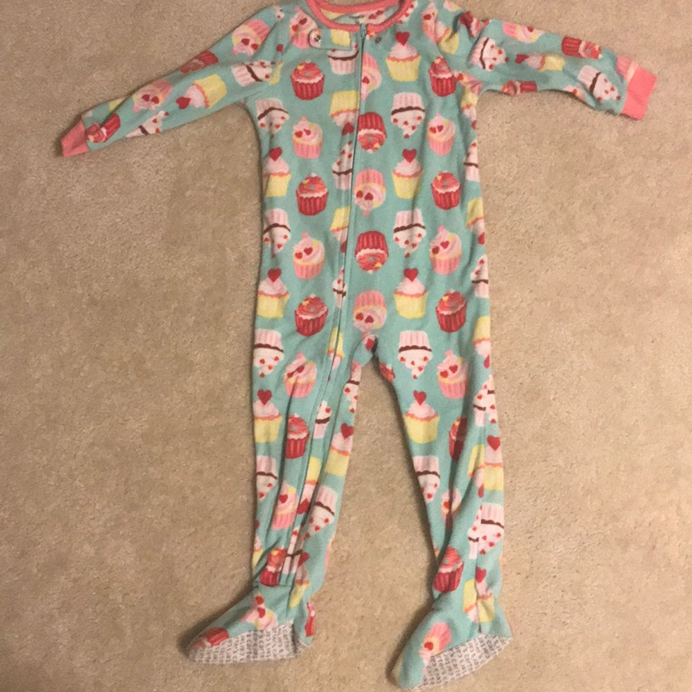 Carter’s 3T Cupcake Pajamas